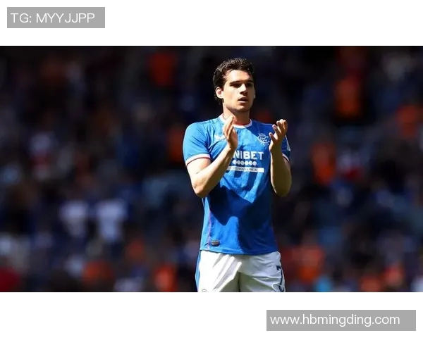 法国足球传奇与未来之星:探索球场上的荣耀与挑战